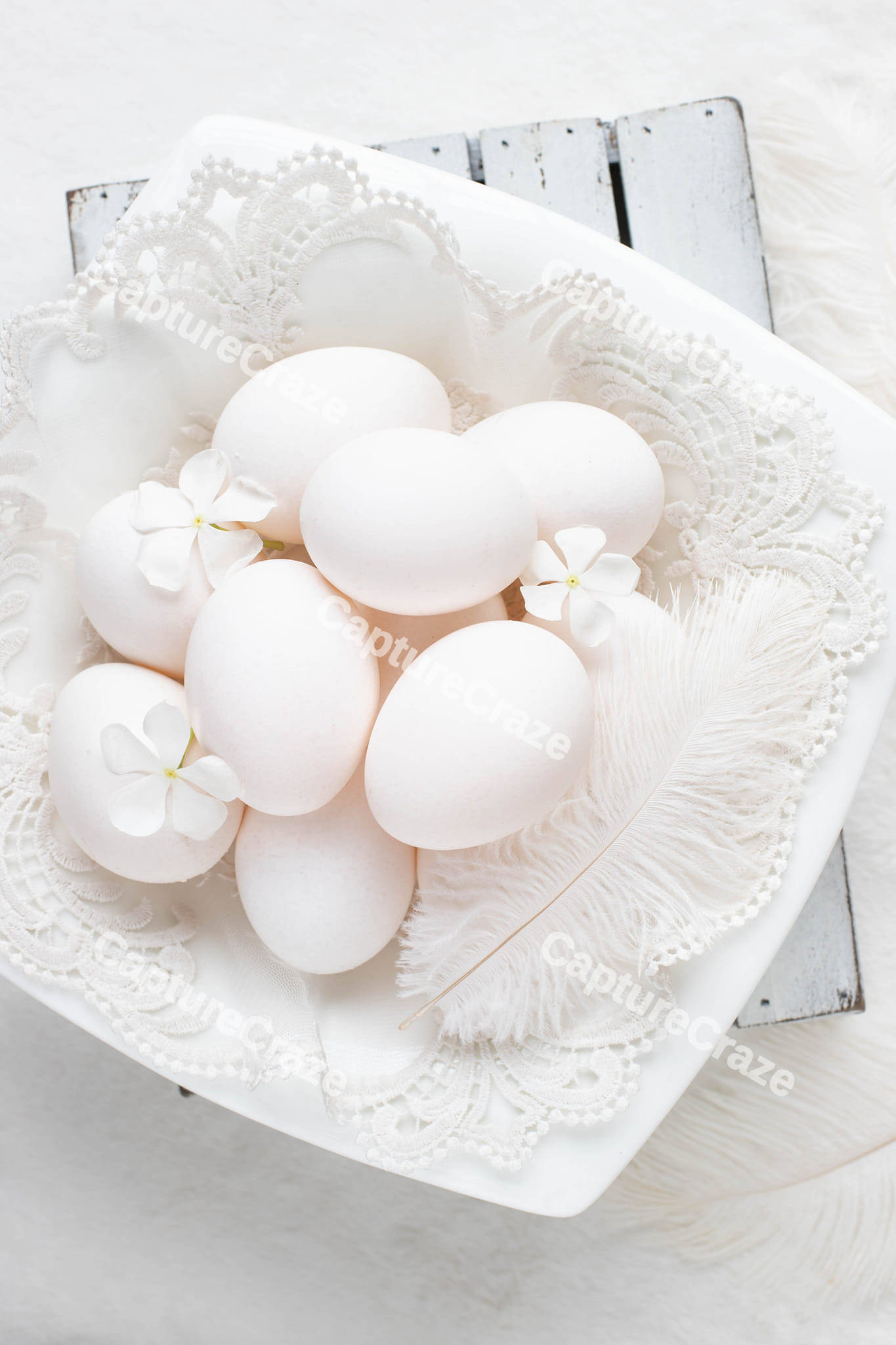 White eggs in a bowl